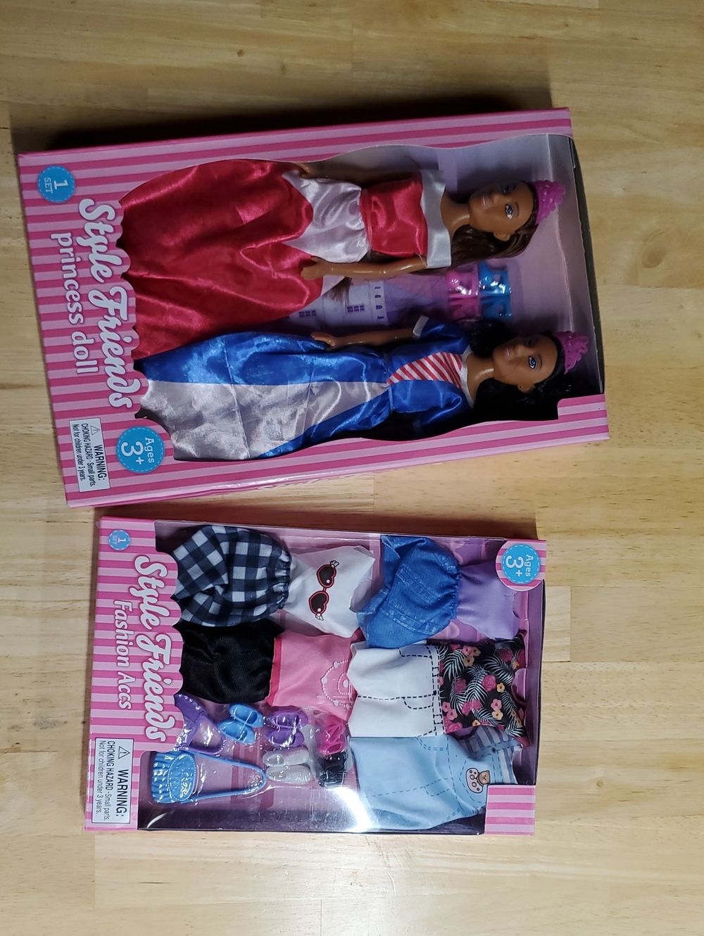 Friends Pink & Blue Princess Doll Set with Fashion Accessories